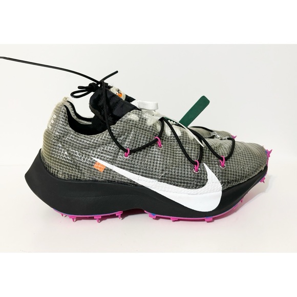Nike OFF-WHITE x Women's Vapor Street Sneaker/Laser Fuchsia